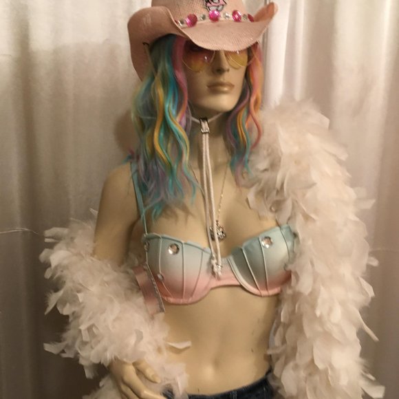 ADORABLE vintage cotton candy pink cowboy hat with hello kitty and crystals! - Picture 5 of 10